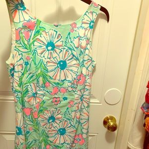 Lilly Pulitzer shift dress size 2
